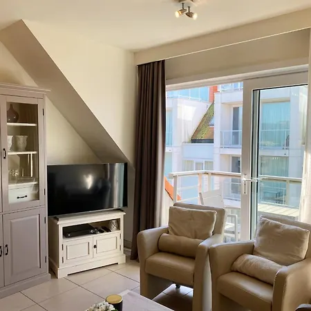 In With Terrace, Cleaning Included Nieuwpoort
